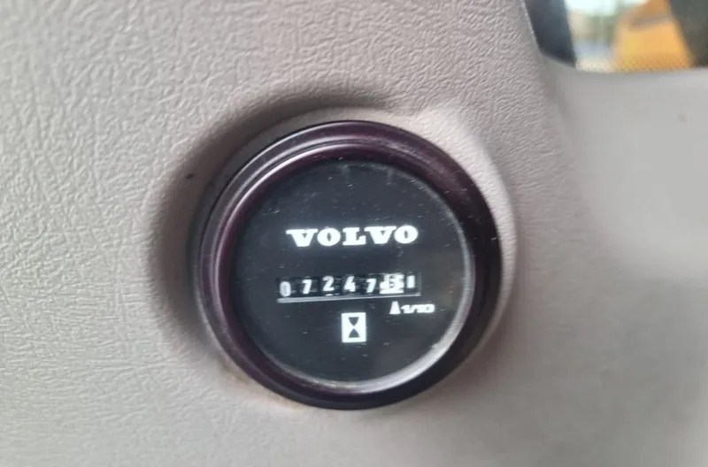 Экскаватор Volvo 140, наработка 6 Экскаватор Volvo 140, наработка 6