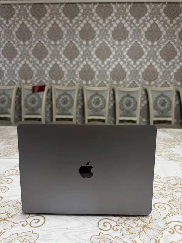 Macbook Pro M2 16/512 2