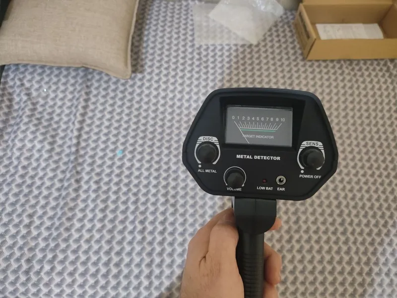Продам новый металлоискатель MD-4030 (в упаковке)