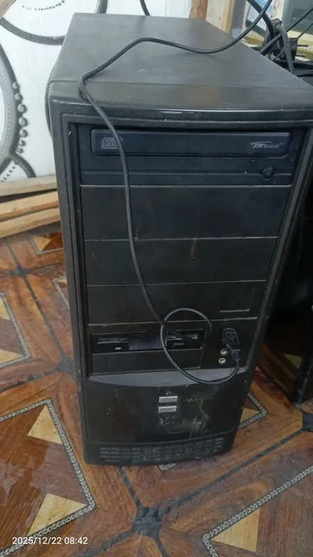 Oddiy kompyuter. Boshlovchilar uchun arzon va oddiy kompyuter win7