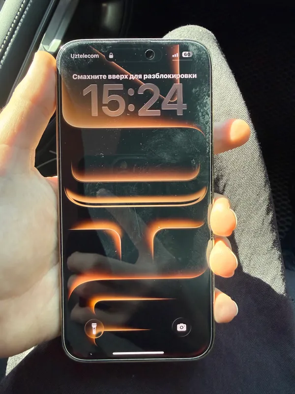 Iphone 14 pro max gold 1 Iphone 14 pro max gold 1