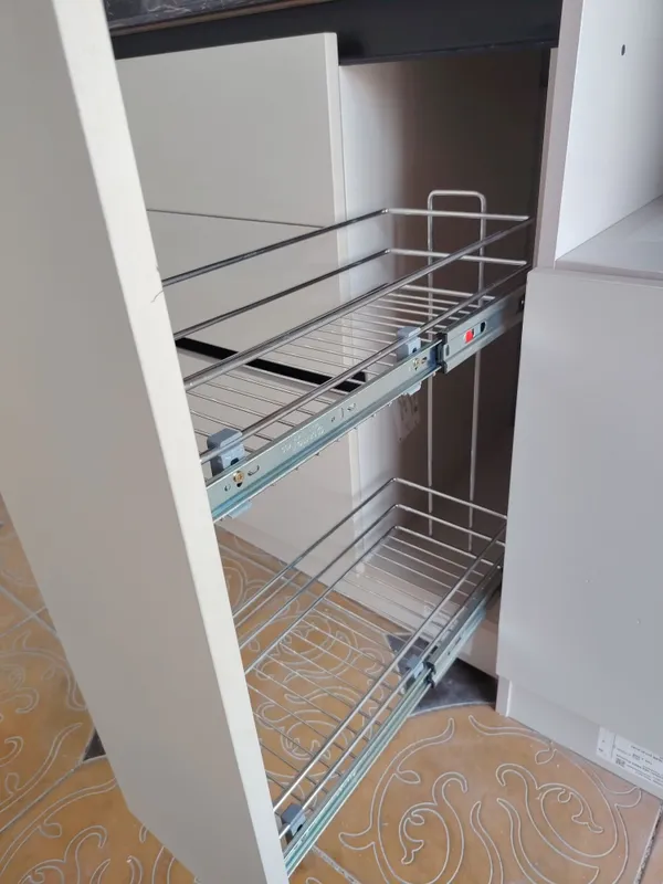 Buyurtma asosida Oshxona mebeli 2 Buyurtma asosida Oshxona mebeli 2