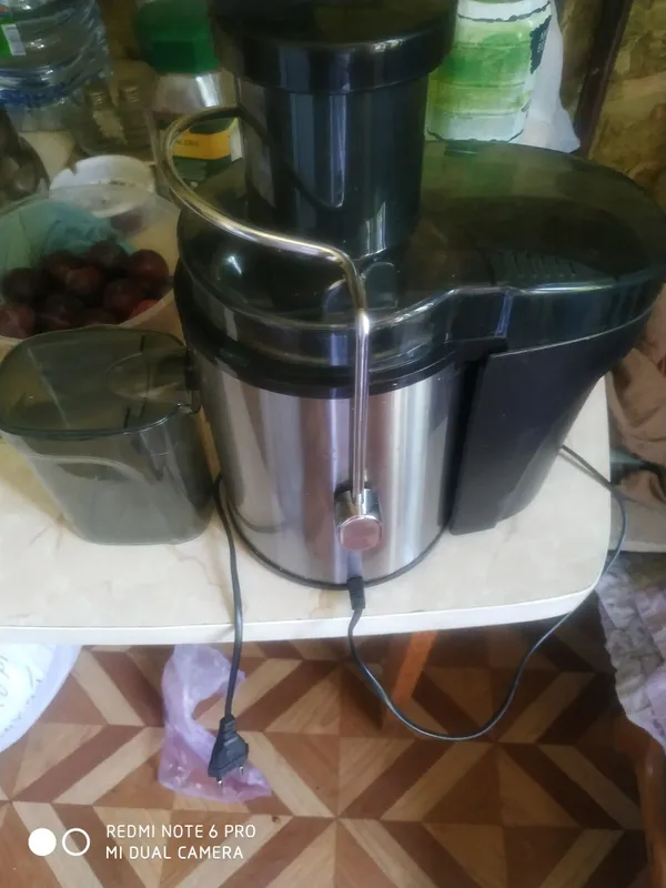 Продается соковыжималка Sonifer SF-5522 1
