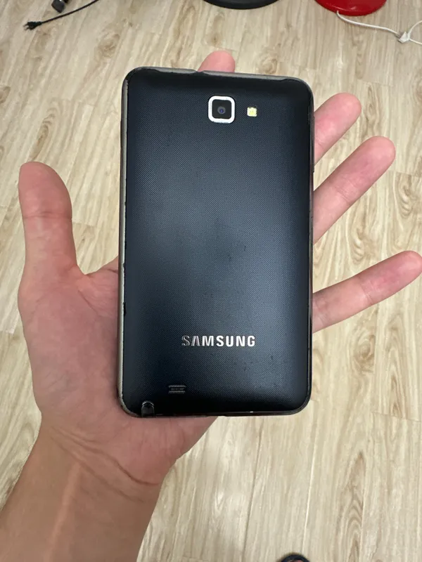 Samsung Galaxy Note (GT-N7000) 3 Samsung Galaxy Note (GT-N7000) 3