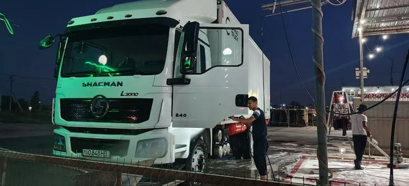 SHACMAN L3000 yangi 2
