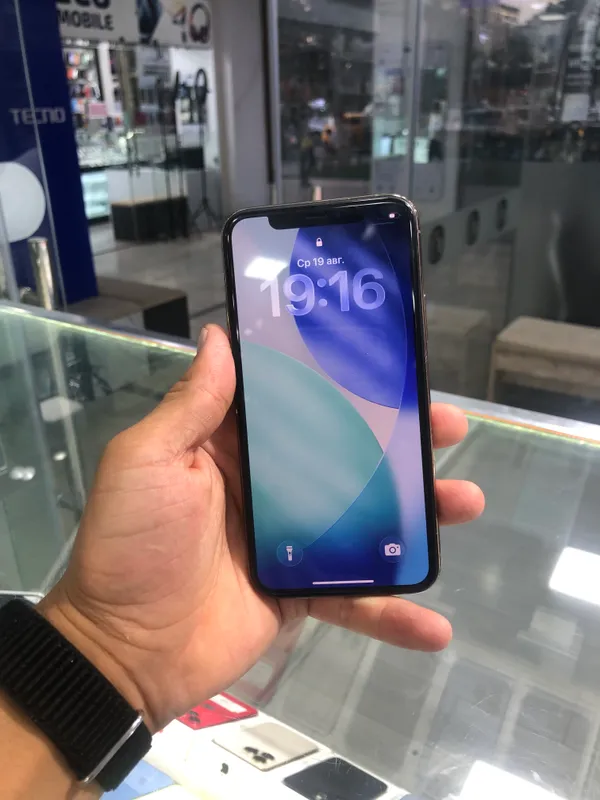 iPhone 11 Pro 64 ГБ 2 iPhone 11 Pro 64 ГБ 2