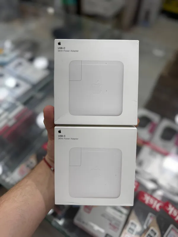 Power adapter Apple