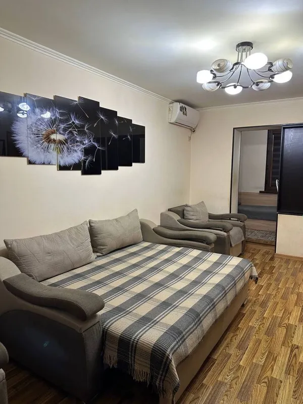 Продается квартира 2 комнатная 2 этаж возле 15 школы — фото 4