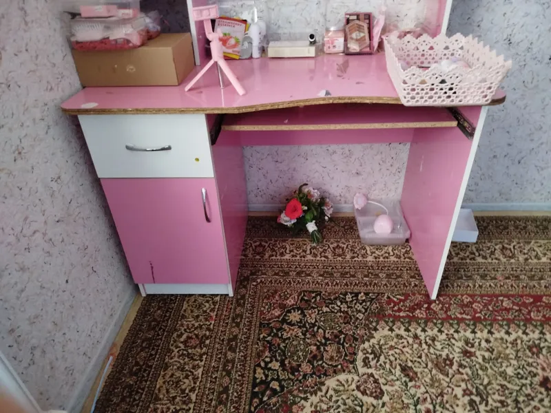 Продаётся парта 2