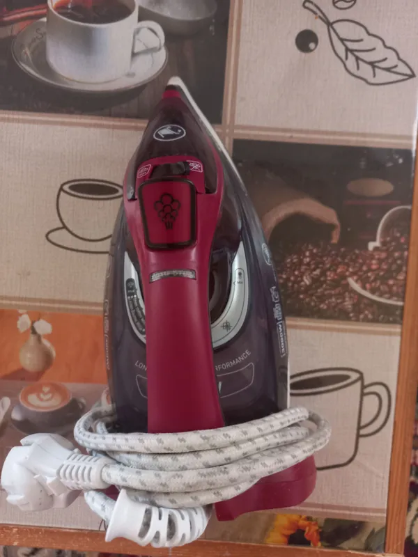 Продаётся утюг "Tefal", состояние хорошее 2 Продаётся утюг "Tefal", состояние хорошее 2