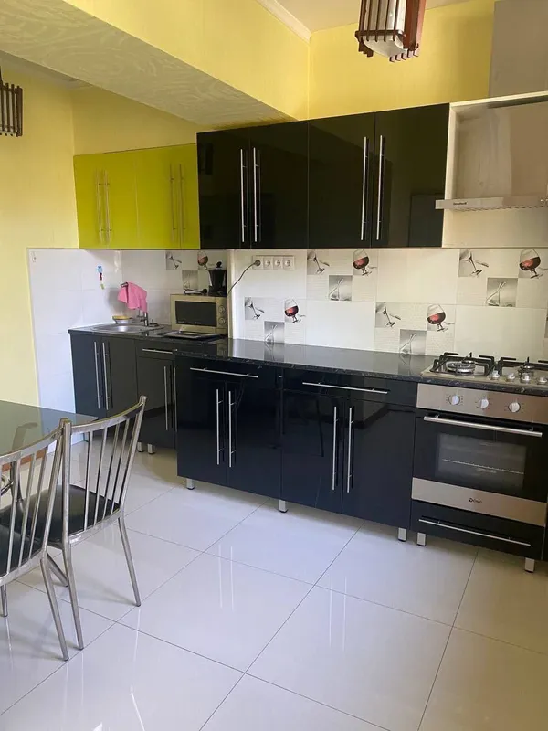 Mirobod tumanida 70 m², 3 xonali kvartira sotiladi 4 Mirobod tumanida 70 m², 3 xonali kvartira sotiladi 4
