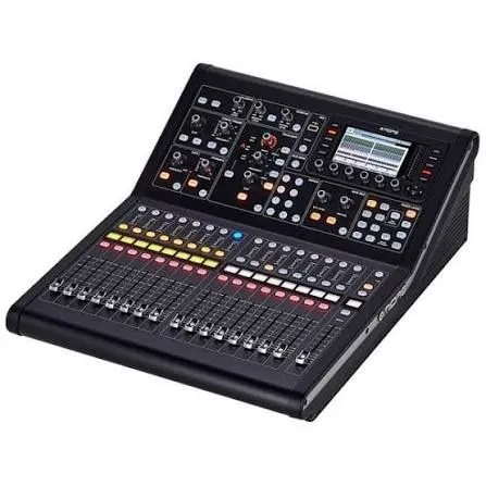 MIDAS M32R Live Цифровой микшерный пульт 1