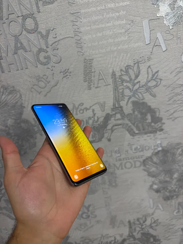 Samsung S10 3
