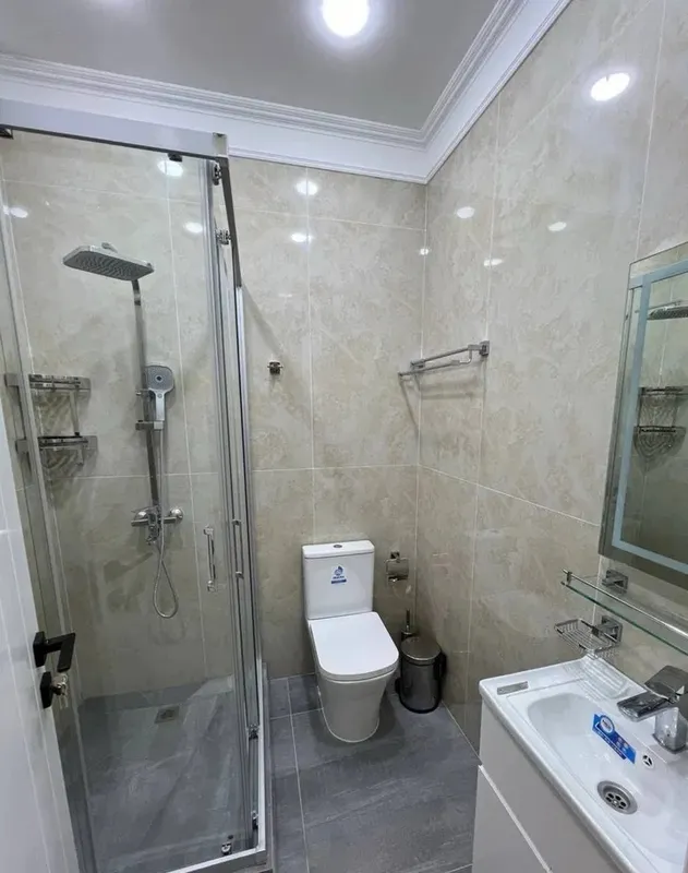 Юнусабад 17-кв 2 комнаты • 65 м² • 3/7 этаж 7 Юнусабад 17-кв 2 комнаты • 65 м² • 3/7 этаж 7