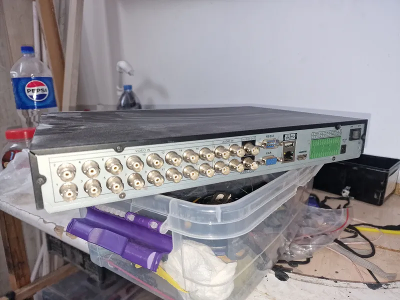 DVR видеорегистратор для аналоговых камер. 2 DVR видеорегистратор для аналоговых камер. 2