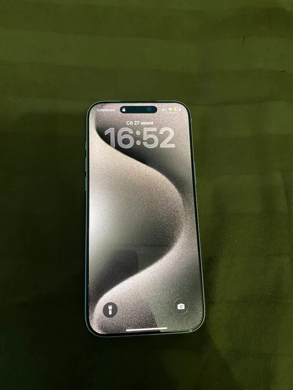 iPhone 17 pro max 1TB silver — фото 4
