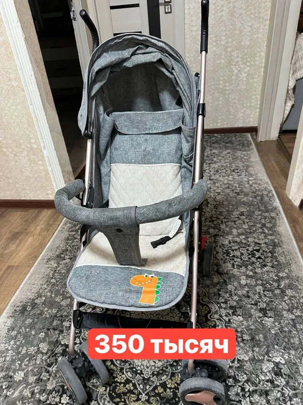 Детская коляска В хорошем состояние