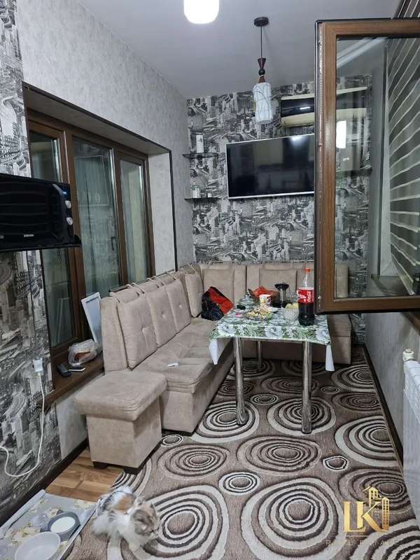G‘ishtli uyda ta’mirli, shinam 3 xonali kvartira sotiladi, 66 m² 4 G‘ishtli uyda ta’mirli, shinam 3 xonali kvartira sotiladi, 66 m² 4