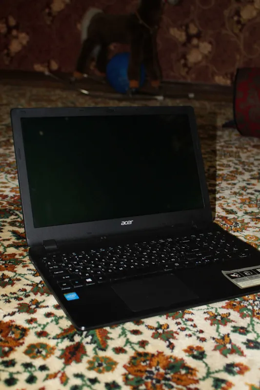 Acer Aspire ES1-512 офис ёки уй учун ноутбук сотилади 1