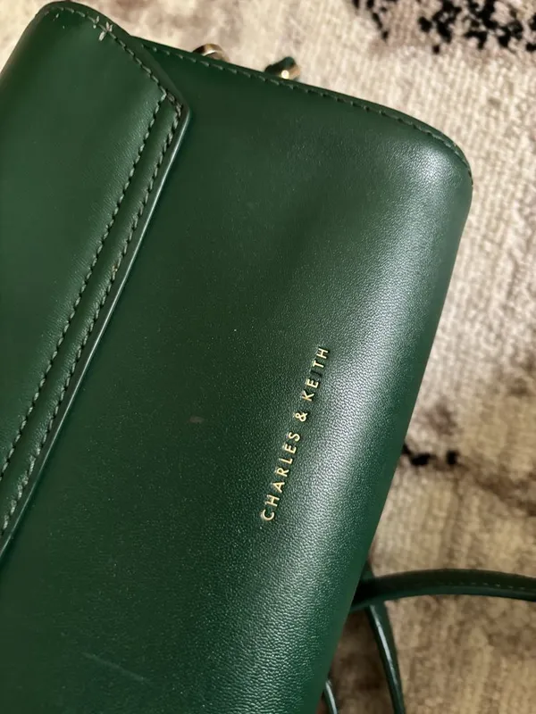 Сумки Fendi и charles & keith — фото 2
