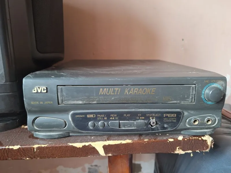Tv va video sotiladi Toshiba JVC 2