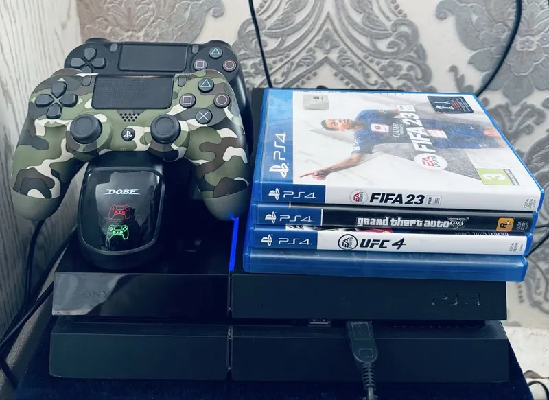 PlayStation 4 Fat 500GB | FIFA 23, GTA V, UFC 4 2 PlayStation 4 Fat 500GB | FIFA 23, GTA V, UFC 4 2