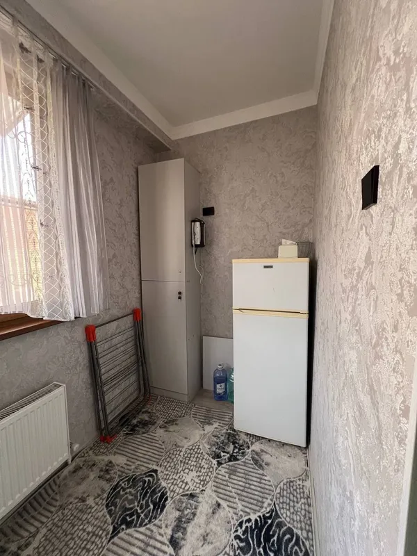 Продаётся квартира в хорошим состояние 8