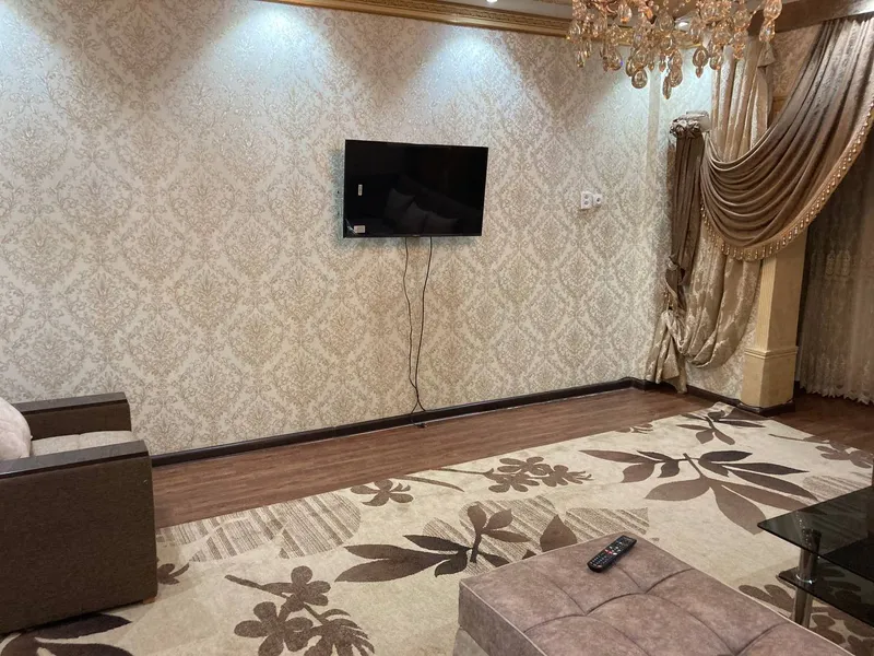 Сдаётся квартира в самом Центре (ориентир: Гранд Мир Отель) — фото 1