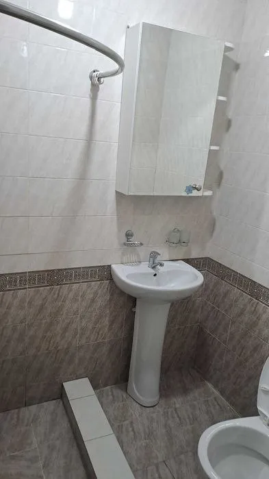 1 xonali kvartira, 25 m2, Mirzo Ulug'bek 8