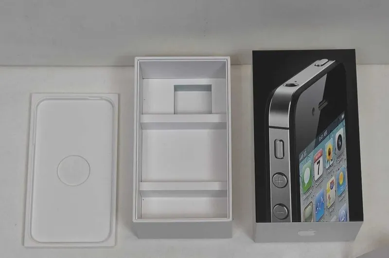Продажа коробки от iPhone 4 Black (без смартфона) 2