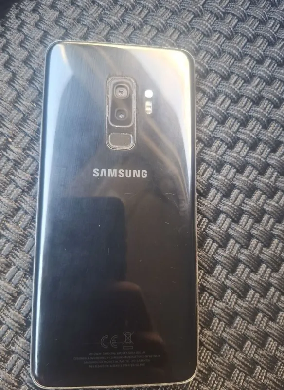 Samsung s9+ 64/6 3