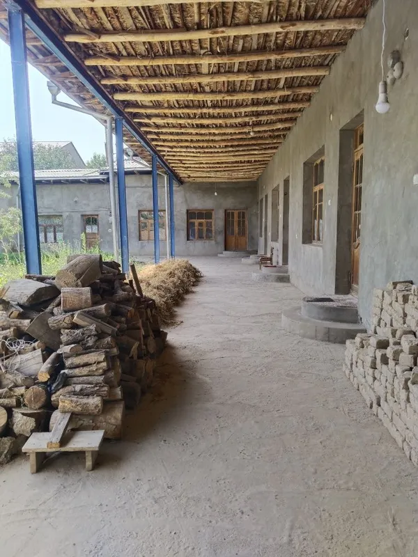 Toshkent tumani Oltin tepa maxallasida 8,9 sotixli uy sotiladi — фото 4