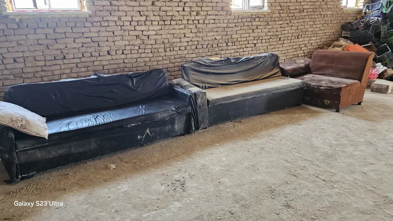Гоне диван стол сагат полуавтомат кирмашин сатилады арзан бахада 3
