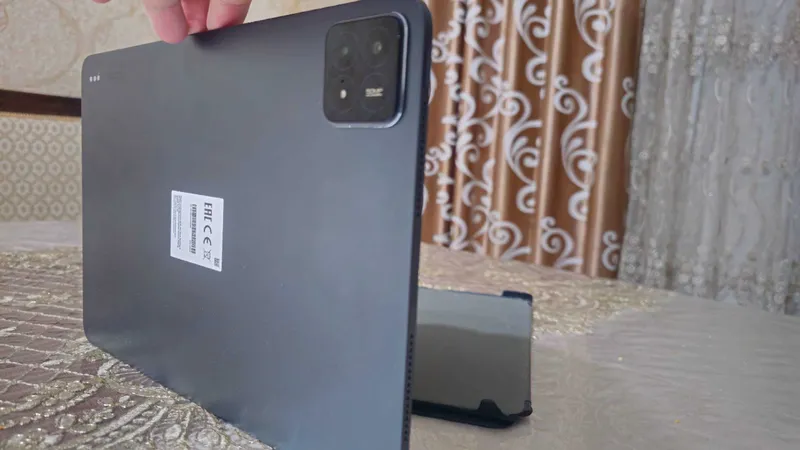 Xiaomi Pad 6 S Pro plansheti 1
