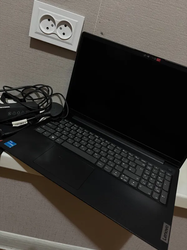 Продается ноутбук Lenovo.Состояние идеальное — фото 1