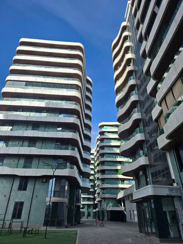 4-комнатная квартира, 140 м², Юнусабад 1 4-комнатная квартира, 140 м², Юнусабад 1