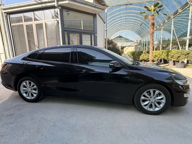 Malibu 2 Premier 3