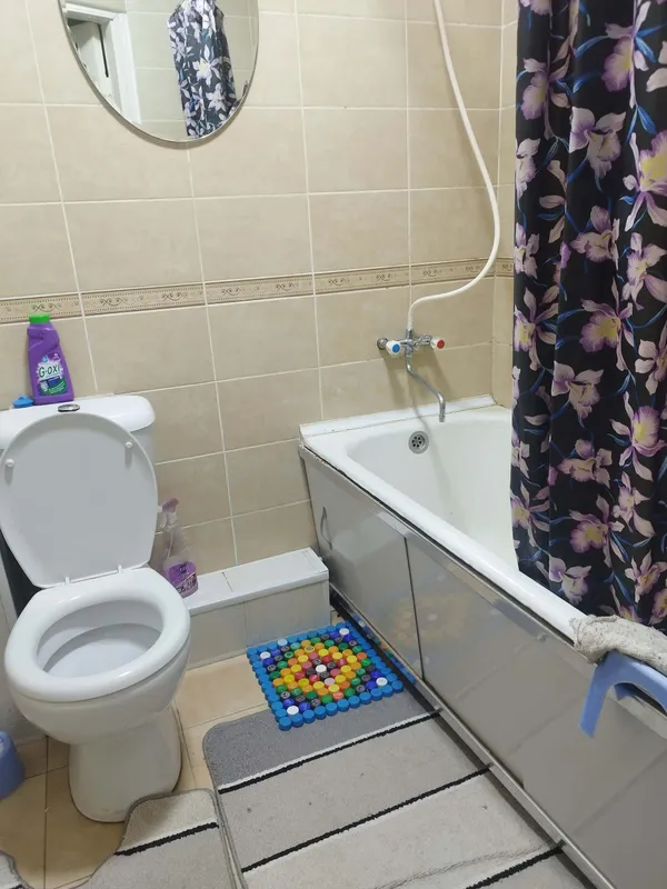 Chilonzor 23da bir xonali sotiladi 3 Chilonzor 23da bir xonali sotiladi 3