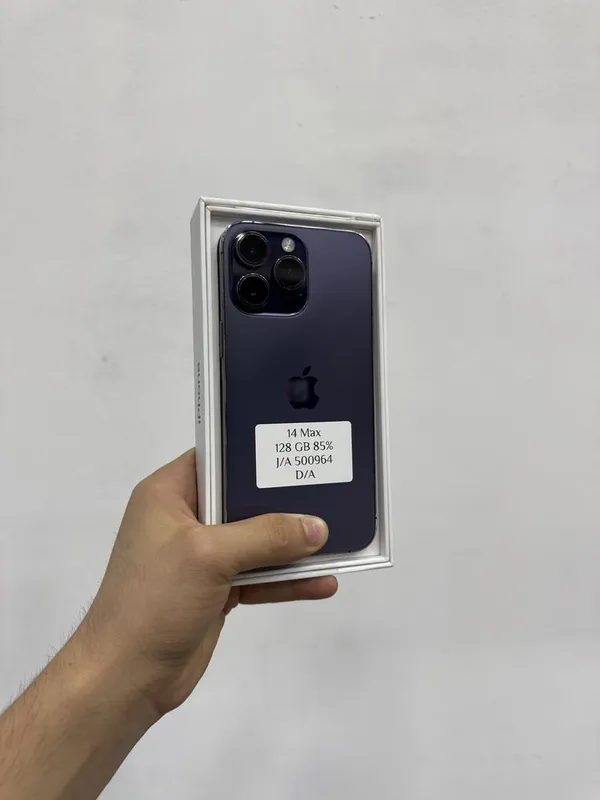 iPhone 14 Pro Max 2