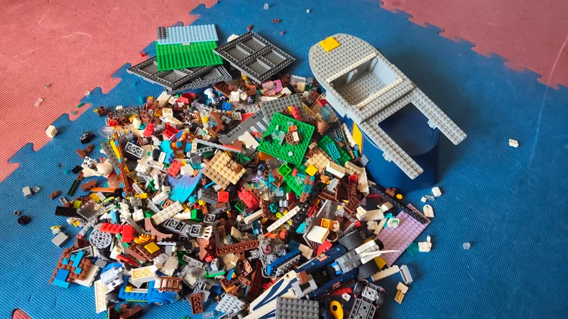 Нужен большой контейнер LEGO на 3–4 кг 2