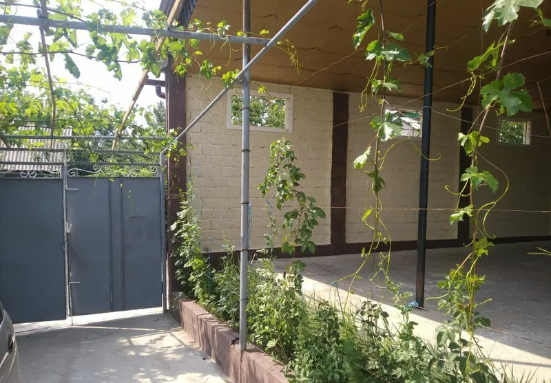 Срочно продаётся дача 6-комнатная, 7/4, с бассейном 3 Срочно продаётся дача 6-комнатная, 7/4, с бассейном 3
