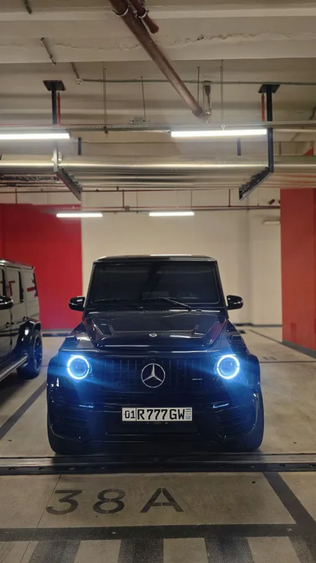 Mercedes-Benz Gelinvagen G463