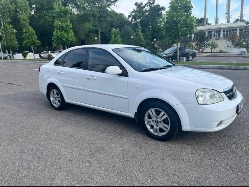 Lacetti 2011 srochna 3 Lacetti 2011 srochna 3