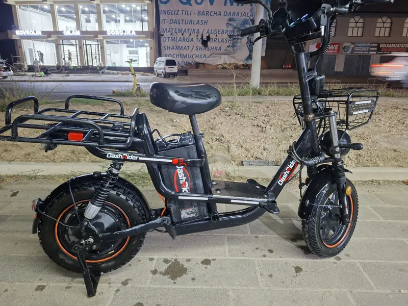 Dash rider elektr skuter sotiladi 1 Dash rider elektr skuter sotiladi 1
