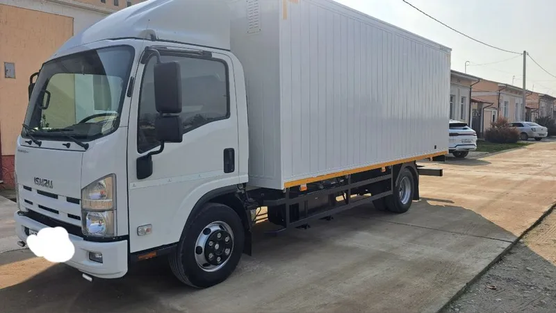Isuzu sotiladi yili 2023 yurgani 29000 km yurgan — фото 3