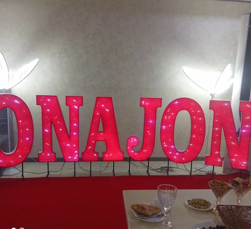 Праздничная сцена ONAJON+T+P 2
