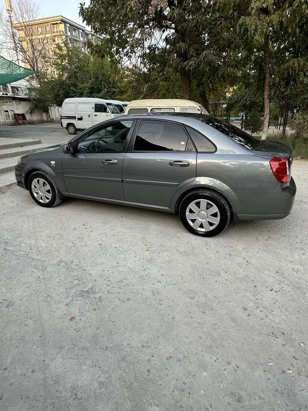 Chevrolet Lacetti (Gentra) 1