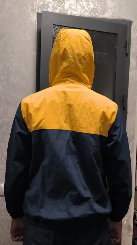 Спортивный костюм 2