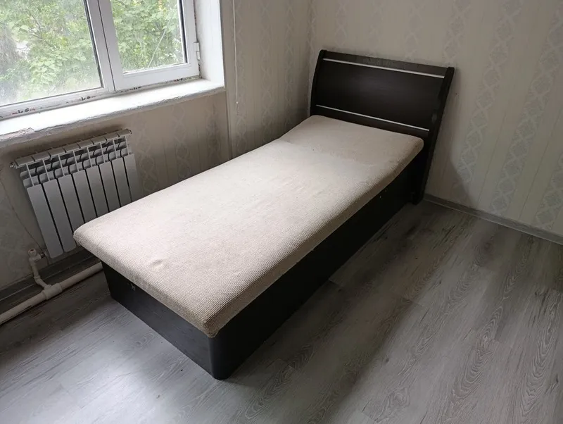 Продам кровать 1 спальную