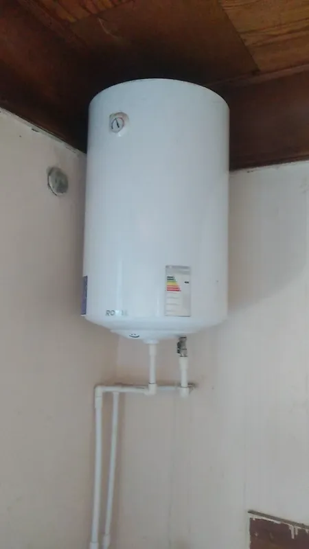 Ariston 80 Litir Ariston 80 Litir